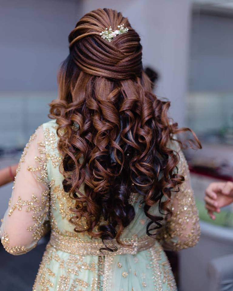 Hairstyle For A Wedding