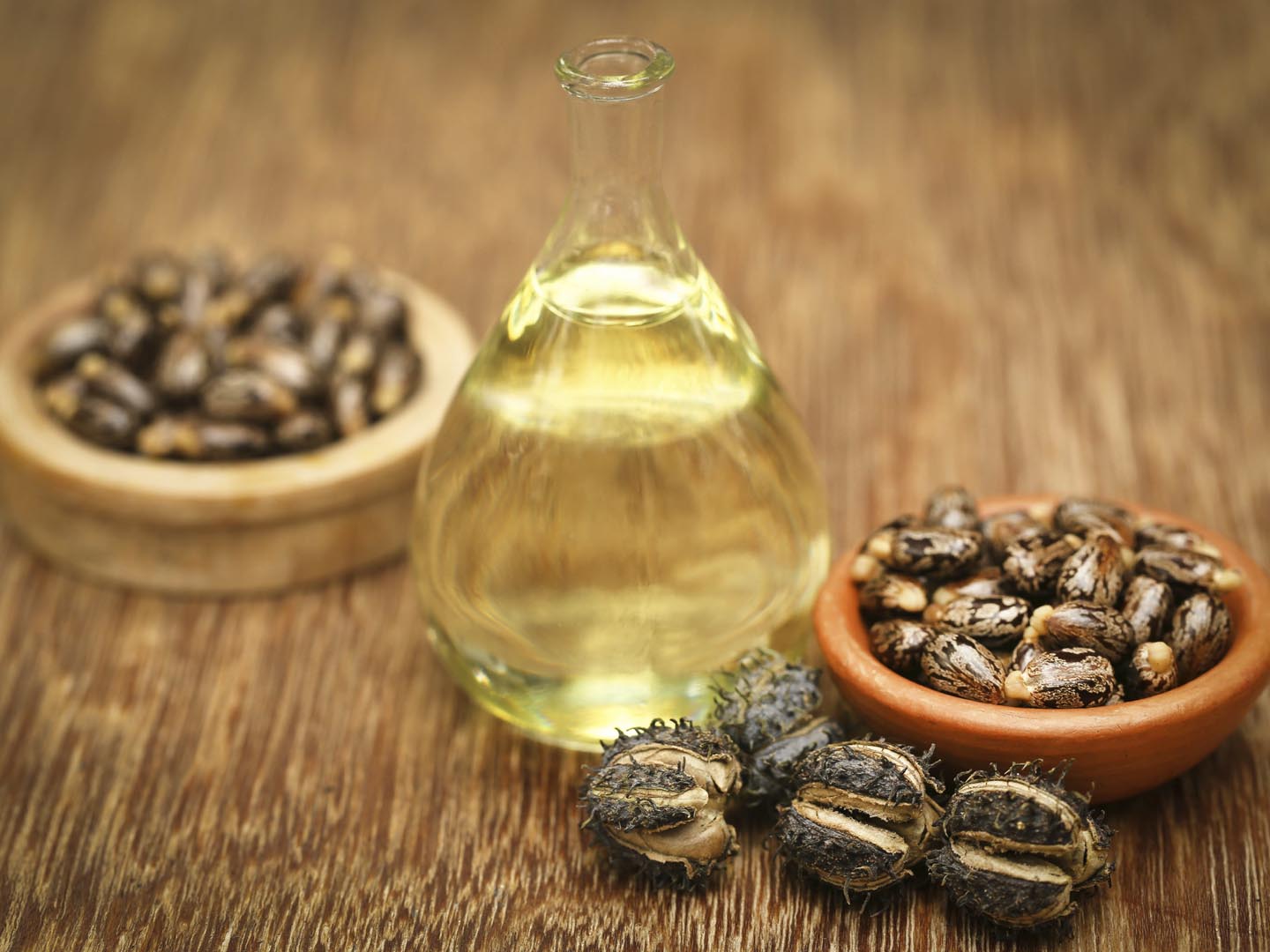 Benefits of Castor Oil For Skin