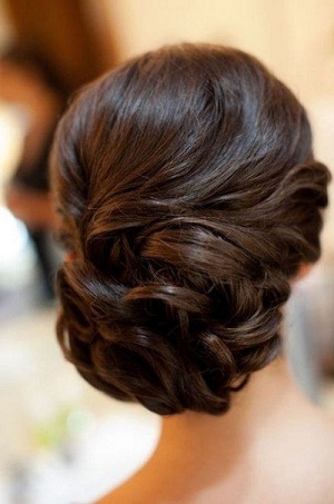 hairstyles for saree