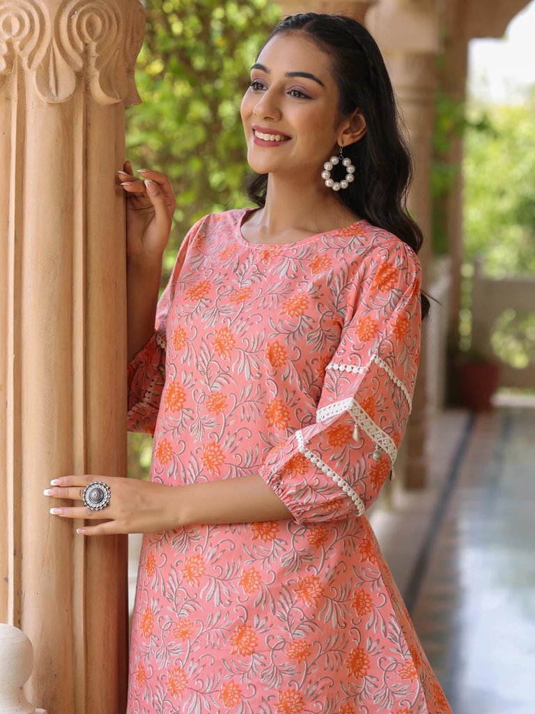 Share more than 83 unique sleeves design for kurti