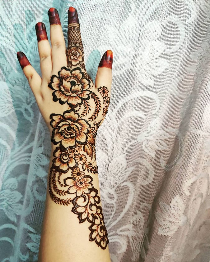 20 Stunning Arabic Mehndi Design to Try Out in Weddings