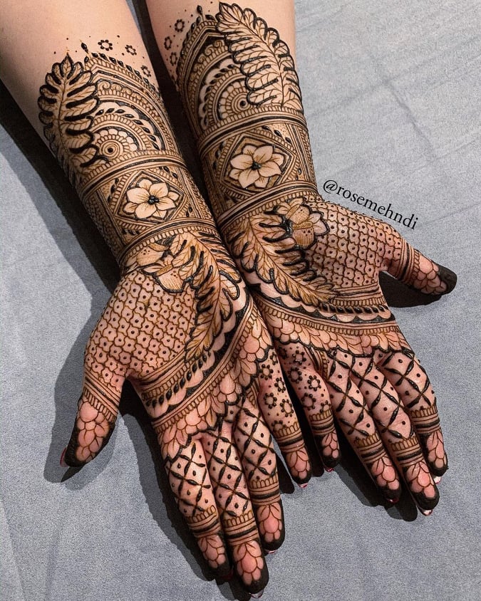 Full Hand Wedding Mehandi Design Service