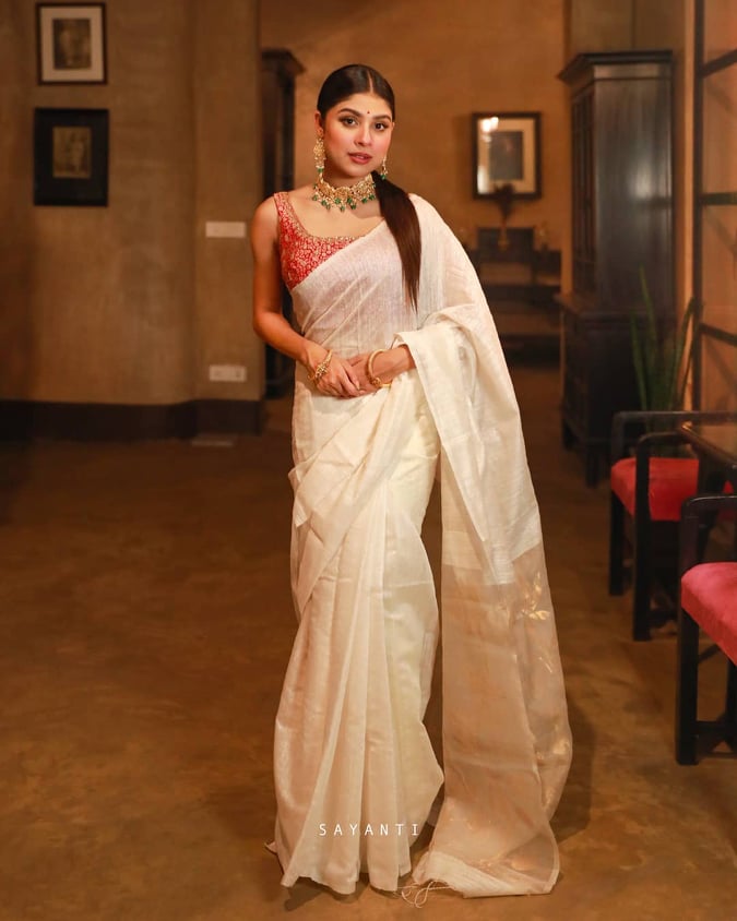 Get the Divya Khosla Bengali Saree Look: A Step-by-Step Style Guide