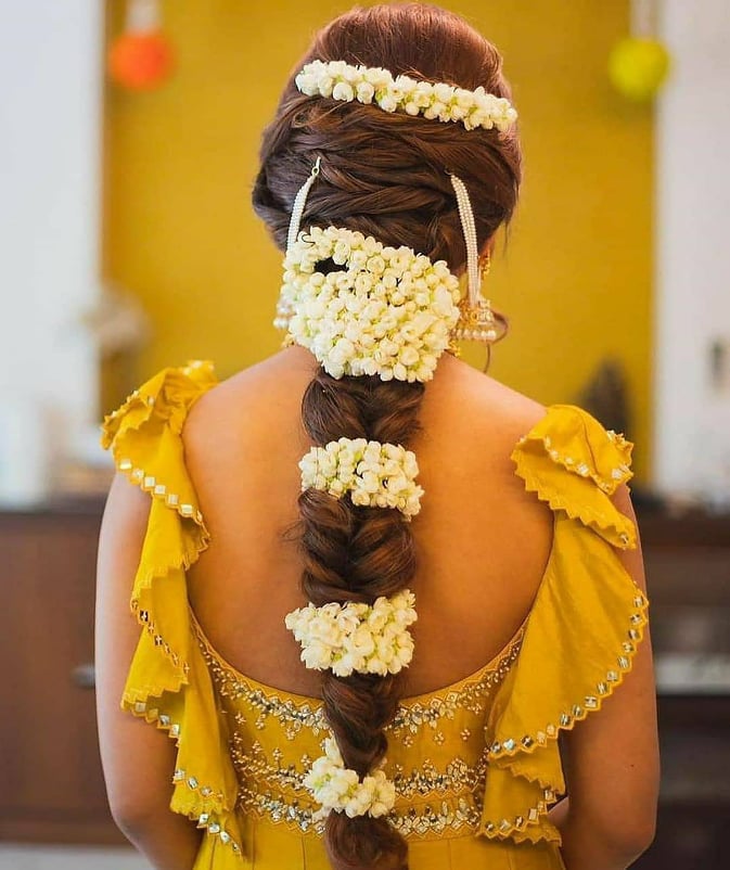 Latest Indian Bridal Hairstyle trends- buns(3) - StylesGap.com