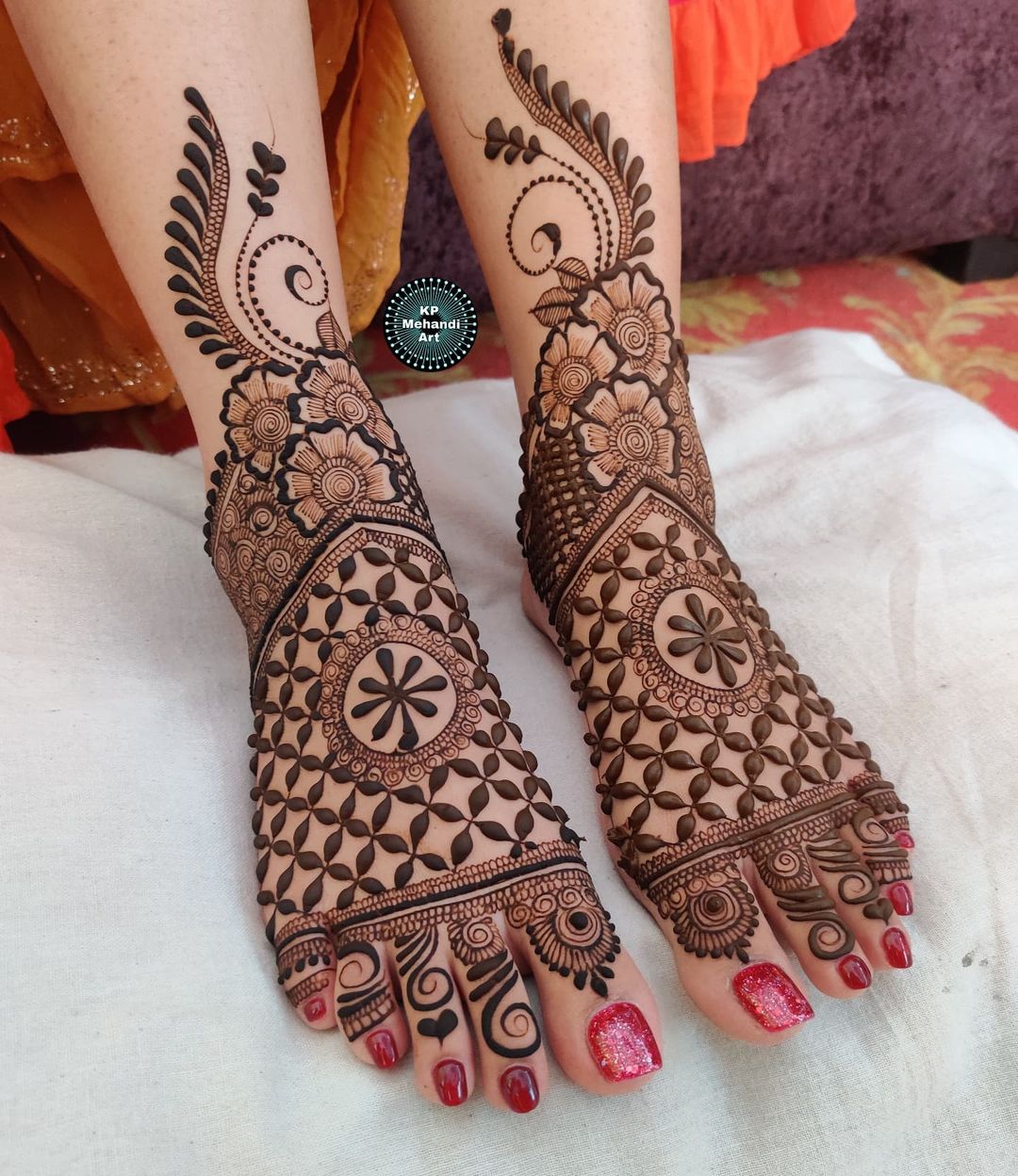 Bewildering Legs Bridal Mehndi Designs - Legs Bridal Mehndi Designs - Bridal  Mehndi - Crayon