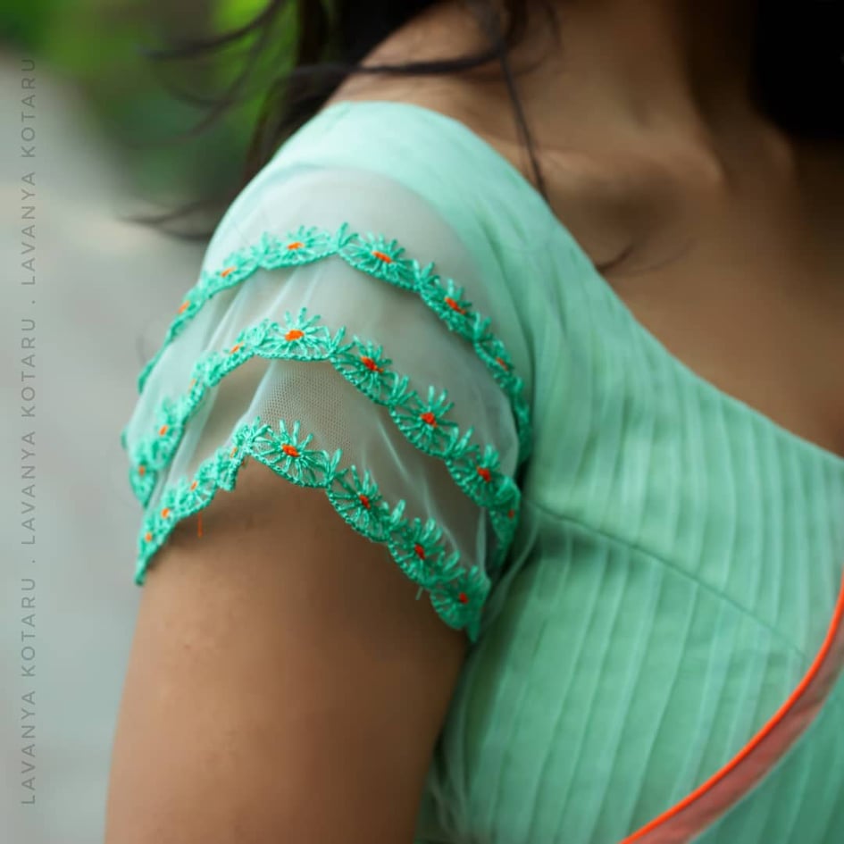 20+ Fashionable Blouse Sleeve Designs Ideas For Saree - Tikli