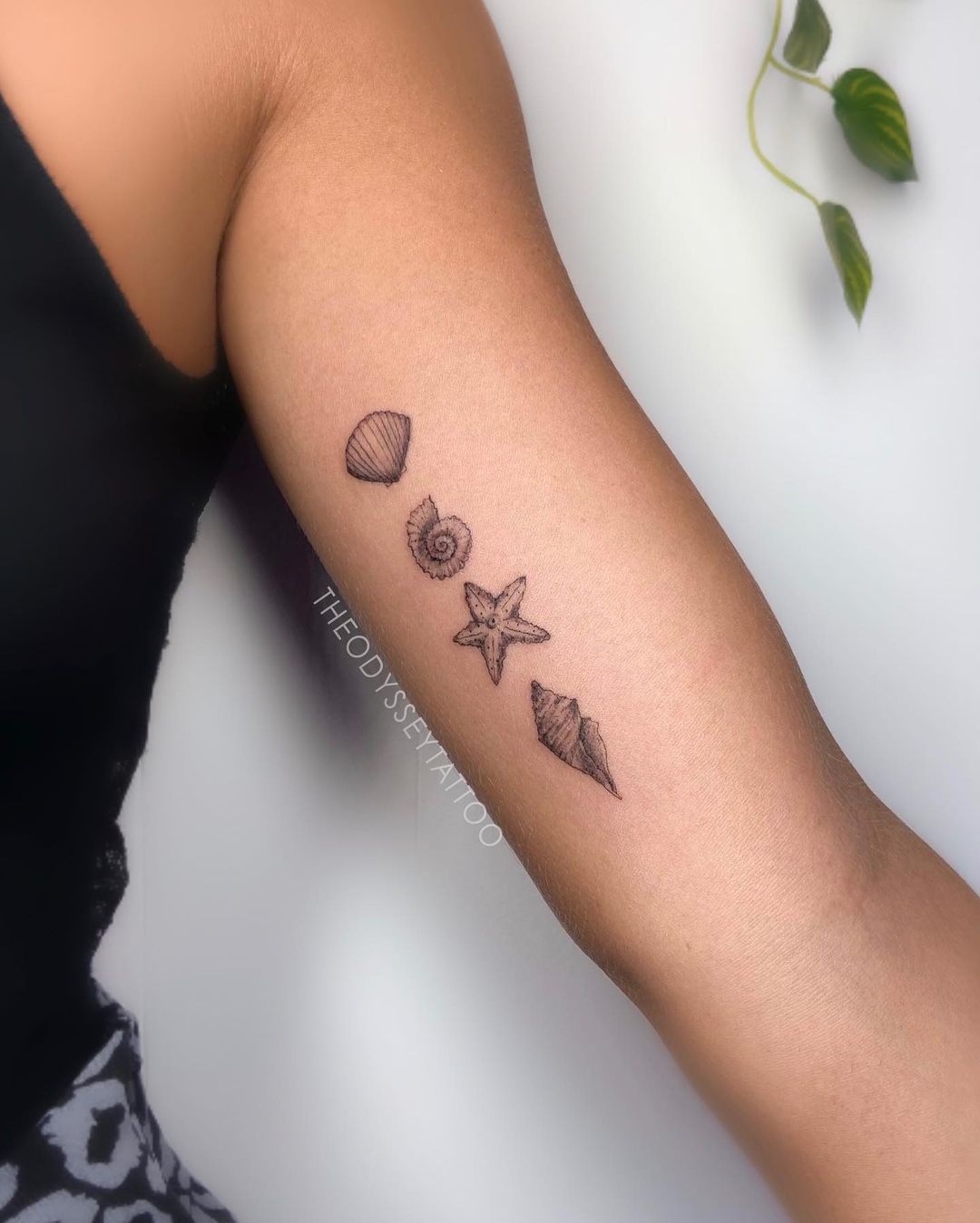 Hand Tattoos For Women