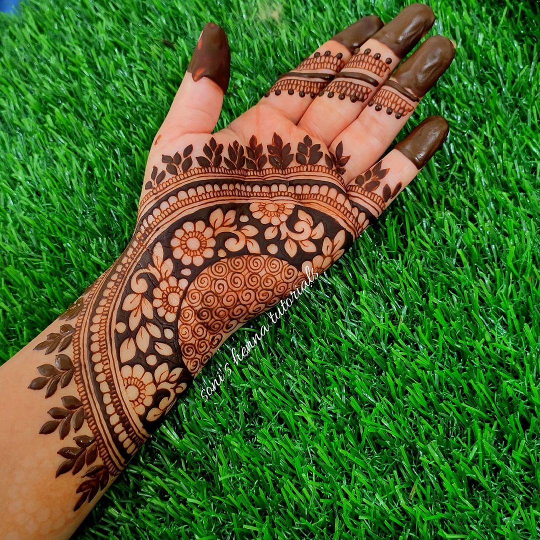 33+ Latest Mehndi Designs Front Hand - Fashion Qween