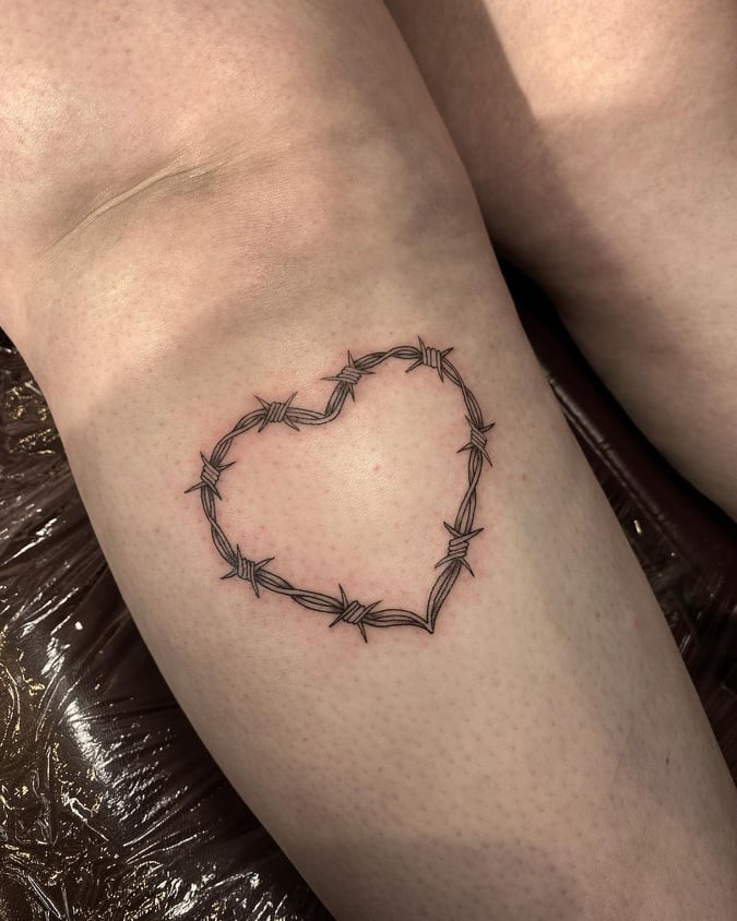 30 Barbed Wire Tattoo Ideas for Men and Women  100 Tattoos