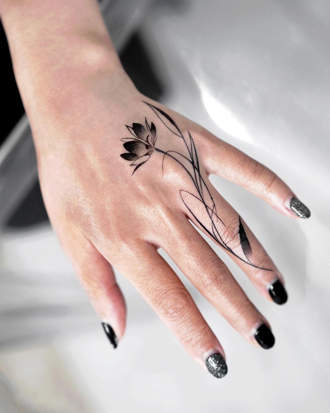 Ivanas Set of 1 Henna Tattoo Stencil Set for Women Girls Hand Finger  Whole Body Paint Temporary Tattoo  Code  A81  Amazonin Beauty