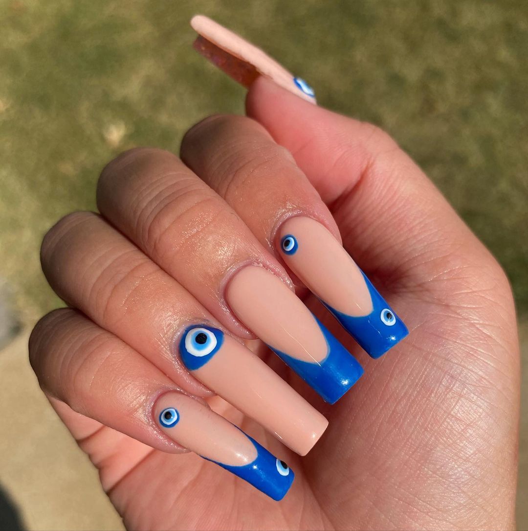 Evil Eye Nails 