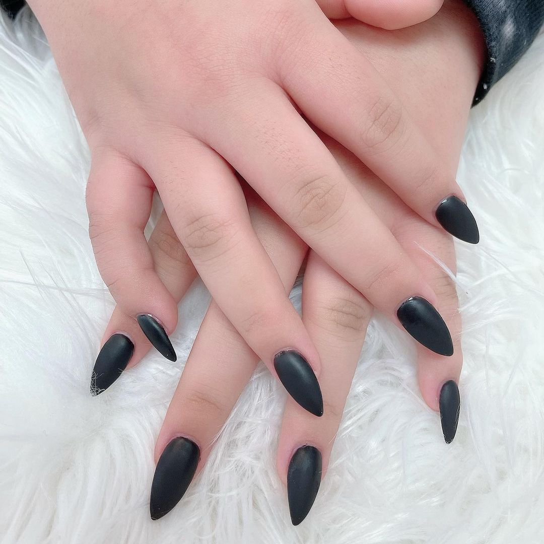 56 Black Matte Nail Designs for 2023 - Nerd About Town