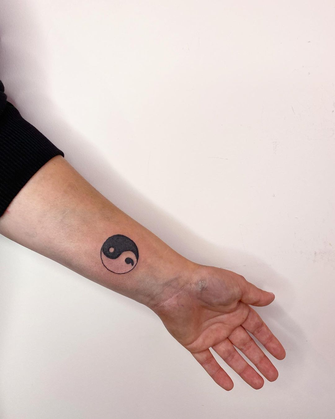 27+ Semicolon Tattoo Ideas that are Powerful and Impactful - Tikli