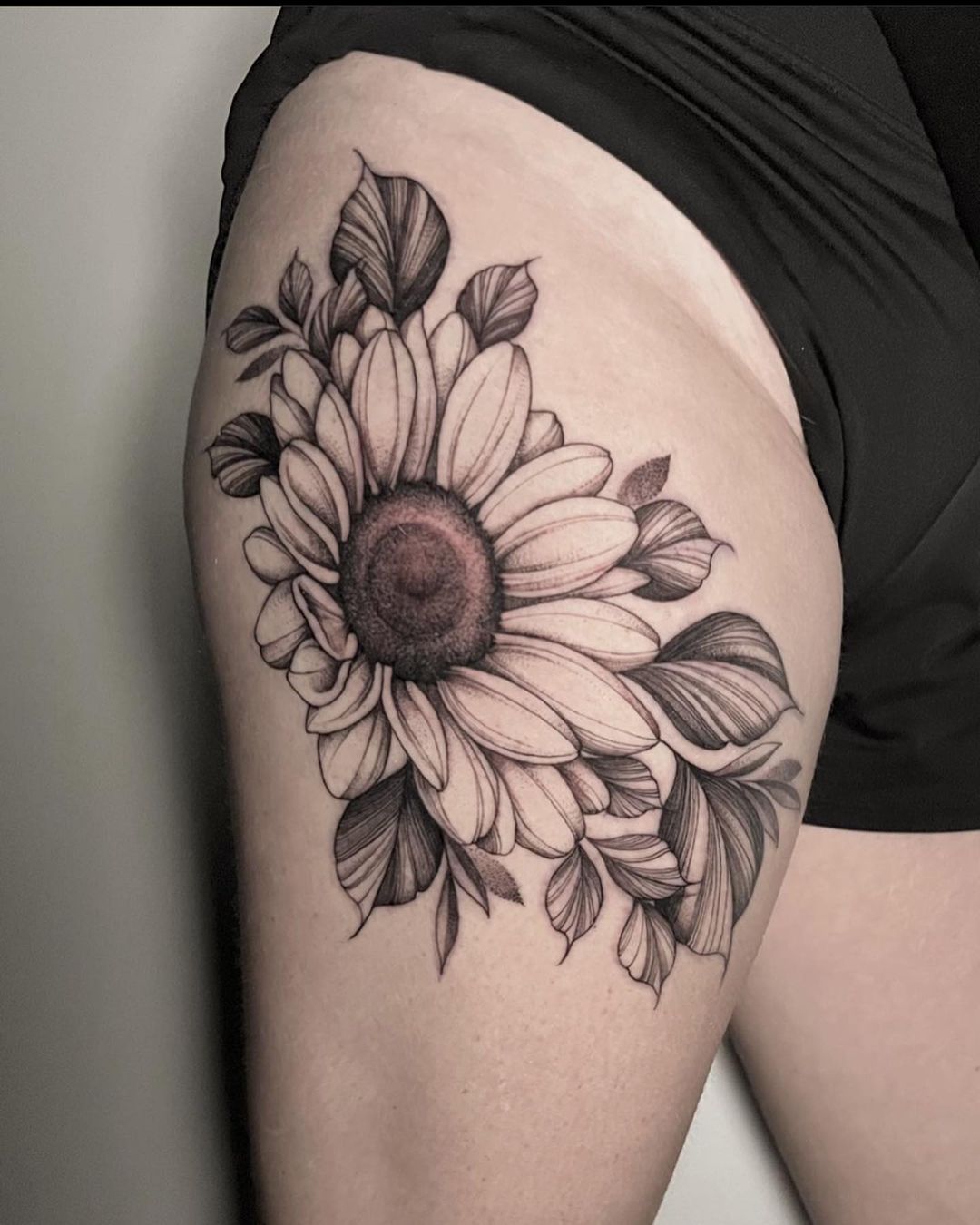 Fantastic Flower Tattoo On Leg  Tattoo Designs Tattoo Pictures