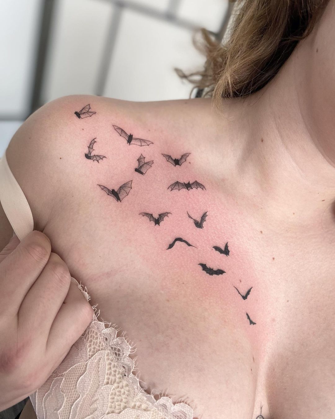 Aggregate more than 87 chest girl tattoos best - thtantai2