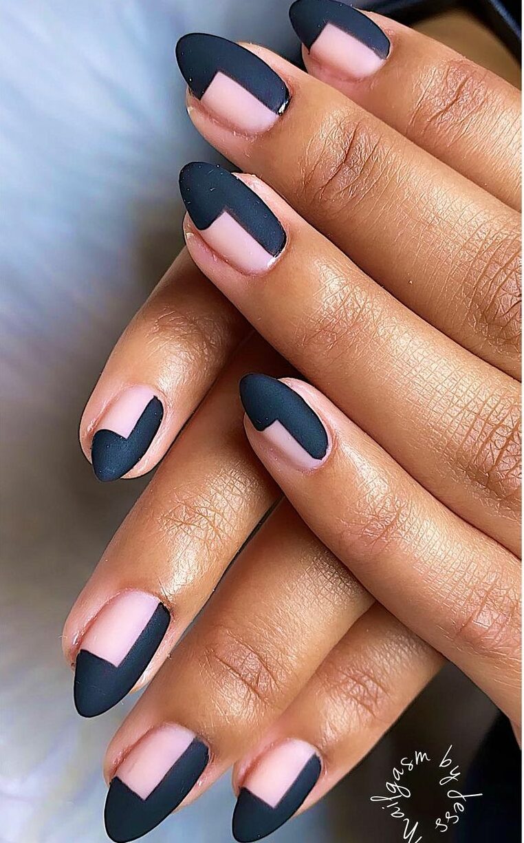 matte nails black